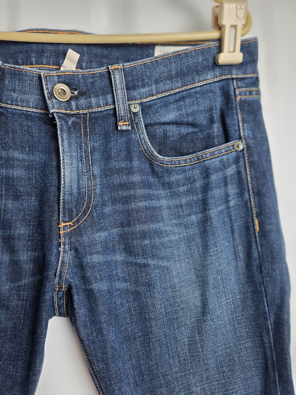 Rag & Bone "Tomboy" Slim Straight Jeans in Aged Dark Wash – Size 27 X 28.5" - Picture 4 of 16